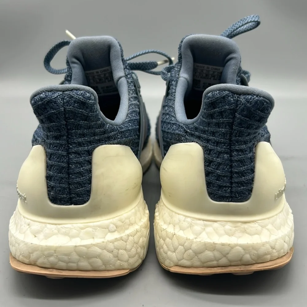 Adidas Ultra Boost sz 7 - Picture 4 of 9
